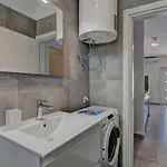Apartamento D *