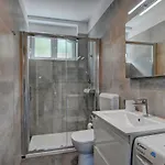 D Apartman *